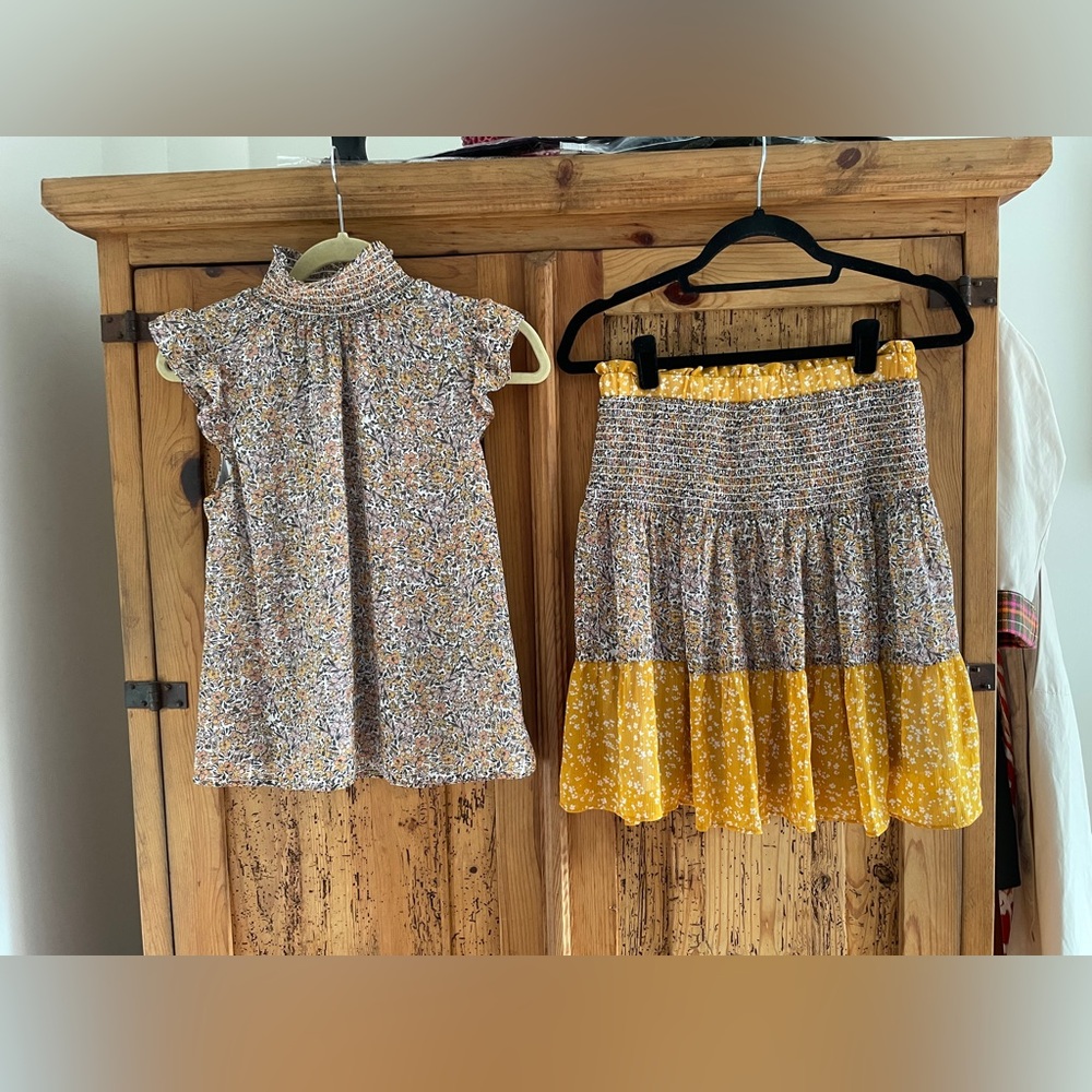 Banana Republic Factory Top and Skirt Set NWT